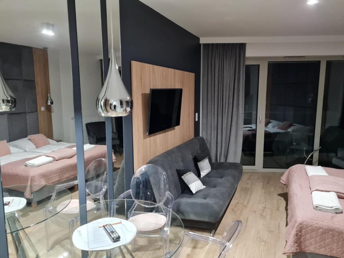 Apart Park - Albus 211 Z Parkingiem W Cenie ชวีโนวิชแจ ภายนอก รูปภาพ